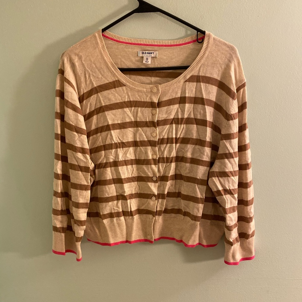 Old Navy cropped cardigan